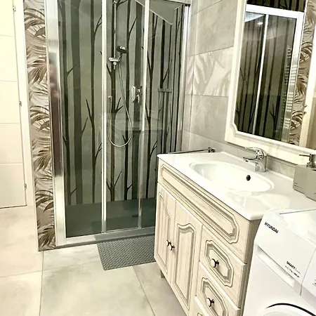 Casa Di Mbape 2 *