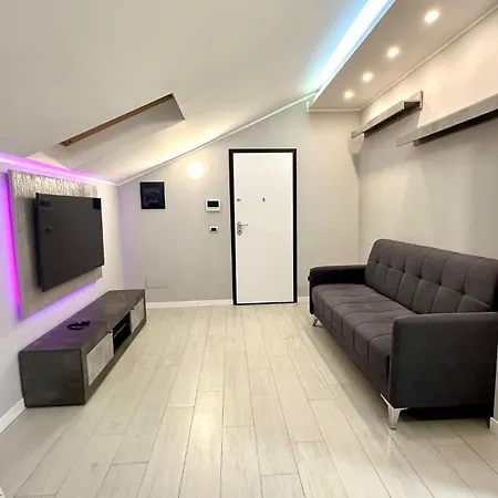 アパート Casa Di Mbape 2 *